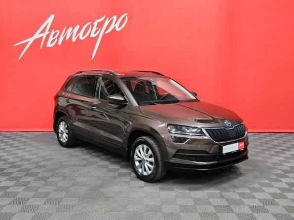 Skoda Karoq I с пробегом 2020 года, цена 2 079 000 рублей, 139958 км, внедорожник, Автокод Объявления