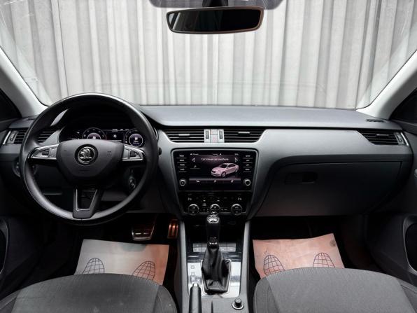 Skoda Octavia III (A7) Рестайлинг с пробегом 2019 года, цена 2 229 000 рублей, 105011 км, лифтбек, Автокод Объявления