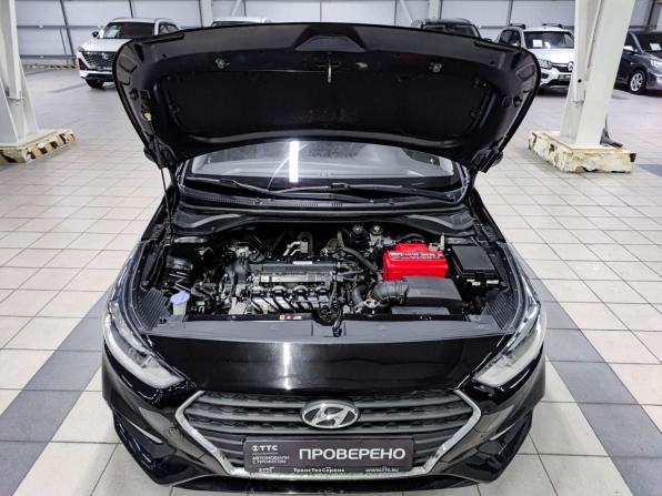 Hyundai Solaris II с пробегом 2019 года, цена 935 000 рублей, 154995 км, седан, Автокод Объявления