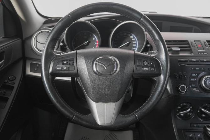 Mazda 3 II (BL) Рестайлинг с пробегом 2013 года, цена 749 000 рублей, 119000 км, хэтчбек, Автокод Объявления