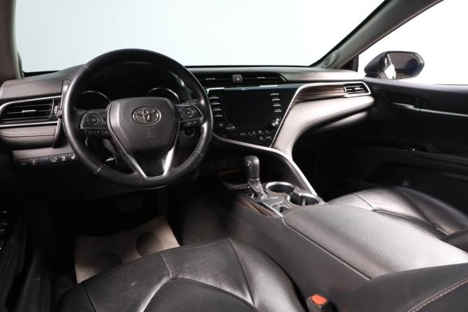 Toyota Camry VIII (XV70) с пробегом 2019 года, цена 2 699 000 рублей, 185231 км, седан, Автокод Объявления