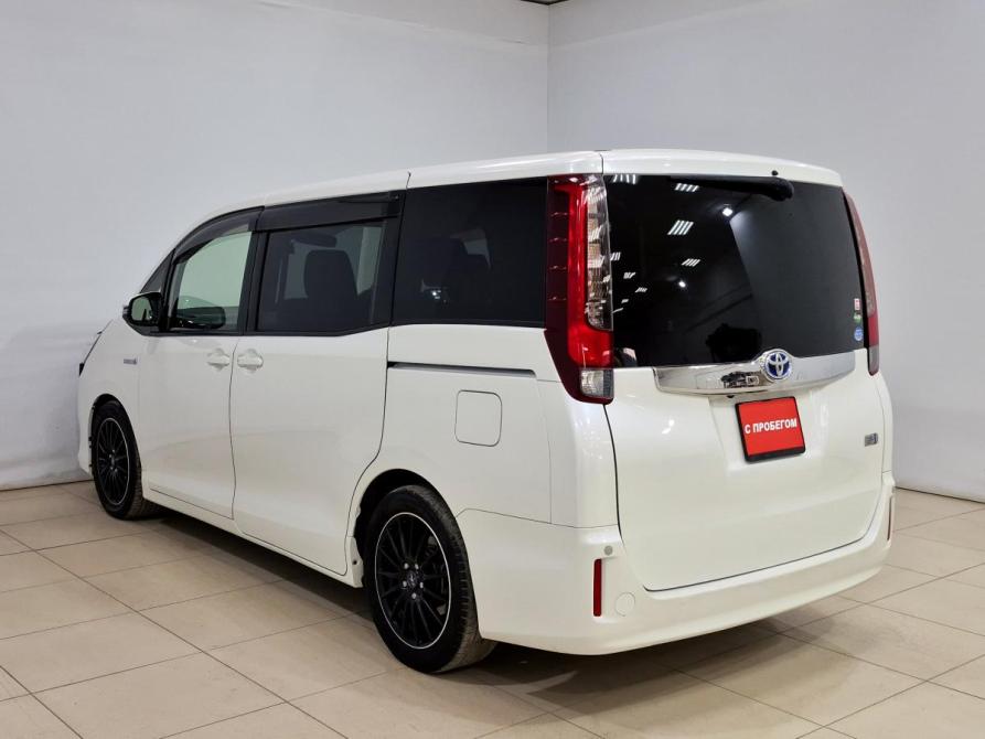 Toyota Noah III (R80) Альметьевск  - изображение 8