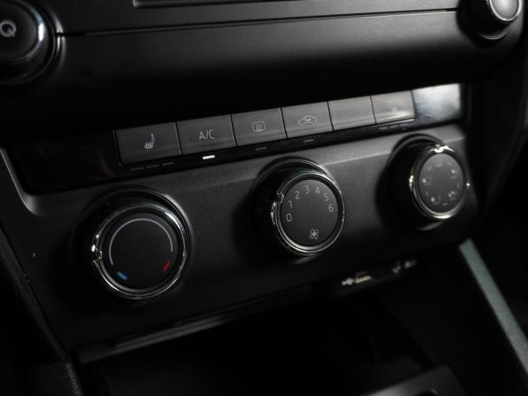 Skoda Octavia III (A7) с пробегом 2013 года, цена 999 000 рублей, 168859 км, лифтбек, Автокод Объявления