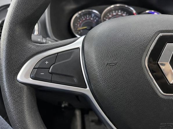 Renault Sandero II Рестайлинг с пробегом 2018 года, цена 1 120 000 рублей, 153000 км, хэтчбек, Автокод Объявления