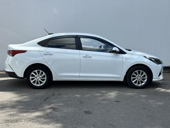 Hyundai Solaris II Рестайлинг с пробегом 2020 года, цена 1 400 000 рублей, 166113 км, седан, Автокод Объявления