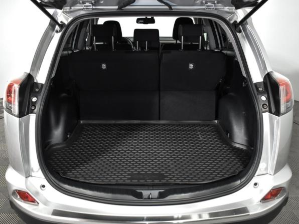 Toyota RAV4 IV (XA40) Рестайлинг с пробегом 2018 года, цена 2 399 000 рублей, 84815 км, внедорожник, Автокод Объявления