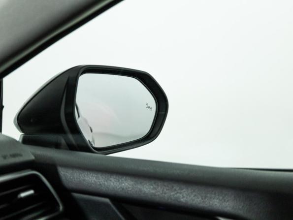 Toyota Camry VIII (XV70) Рестайлинг с пробегом 2021 года, цена 2 890 000 рублей, 139661 км, седан, Автокод Объявления