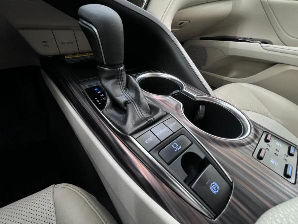 Toyota Camry VIII (XV70) с пробегом 2019 года, цена 2 950 000 рублей, 166707 км, седан, Автокод Объявления