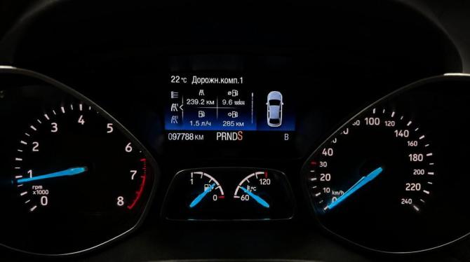 Ford Kuga II Рестайлинг с пробегом 2019 года, цена 1 689 000 рублей, 97778 км, внедорожник, Автокод Объявления