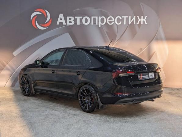 Skoda Rapid II с пробегом 2021 года, цена 1 895 000 рублей, 49200 км, лифтбек, Автокод Объявления