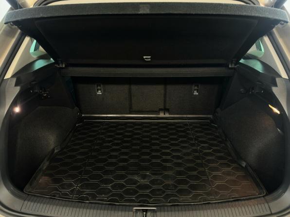 Volkswagen Tiguan II с пробегом 2018 года, цена 2 250 000 рублей, 160652 км, внедорожник, Автокод Объявления