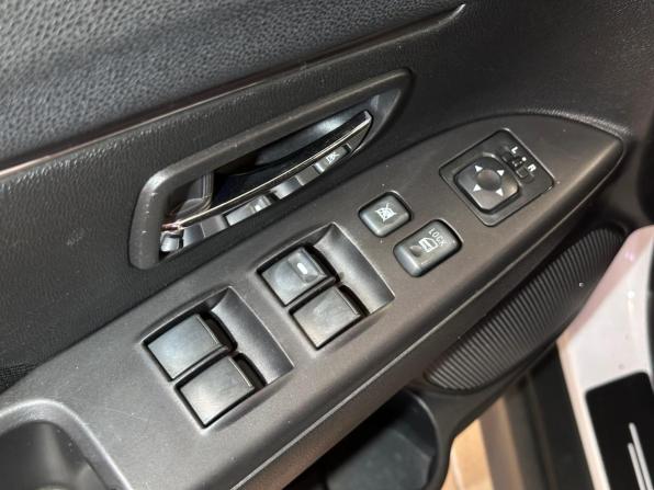 Mitsubishi ASX I Рестайлинг с пробегом 2012 года, цена 1 077 000 рублей, 171570 км, внедорожник, Автокод Объявления
