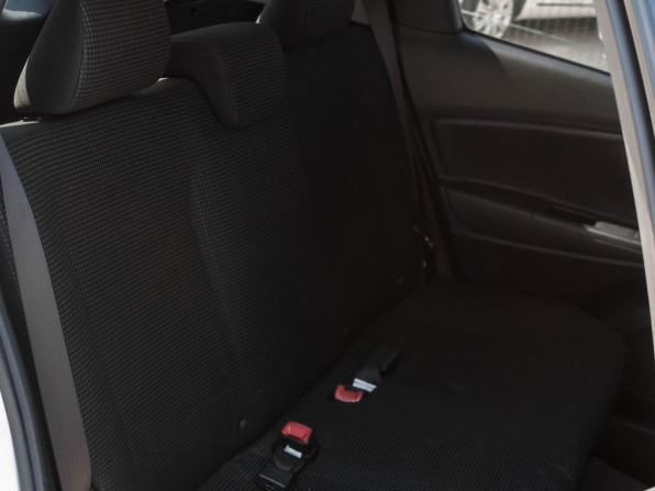 Toyota Vitz III (XP130) Рестайлинг 2 с пробегом 2018 года, цена 850 000 рублей, 127154 км, хэтчбек, Автокод Объявления