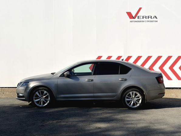 Skoda Octavia III (A7) Рестайлинг с пробегом 2019 года, цена 1 850 000 рублей, 176683 км, универсал, Автокод Объявления