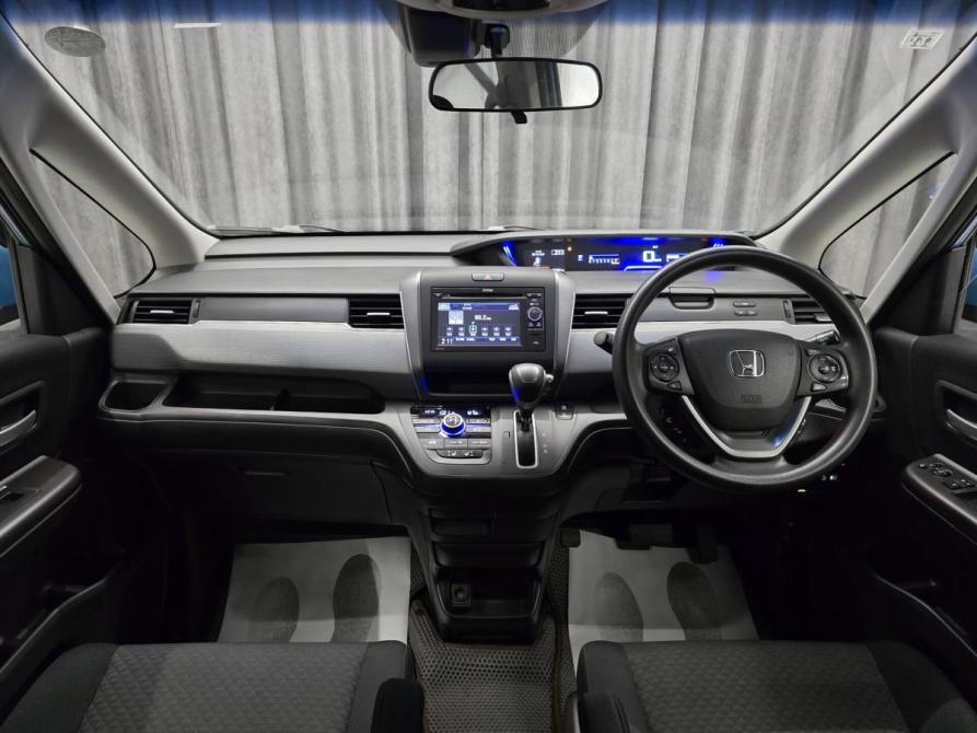 Honda Freed II Красноярск  - изображение 12