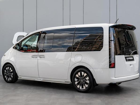 Hyundai Staria I с пробегом 2022 года, цена 4 290 000 рублей, 121498 км, минивэн, Автокод Объявления