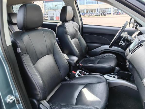 Mitsubishi Outlander II с пробегом 2008 года, цена 675 000 рублей, 258225 км, внедорожник, Автокод Объявления