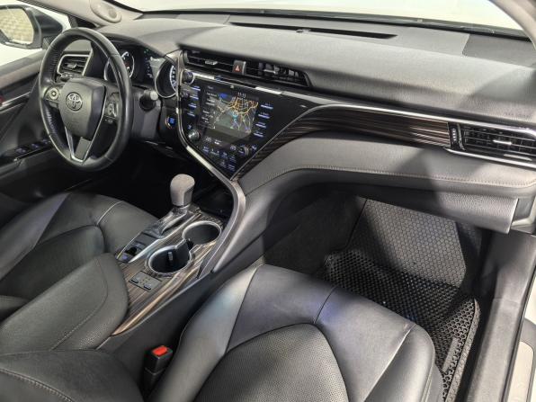 Toyota Camry VIII (XV70) с пробегом 2020 года, цена 3 239 900 рублей, 88342 км, седан, Автокод Объявления