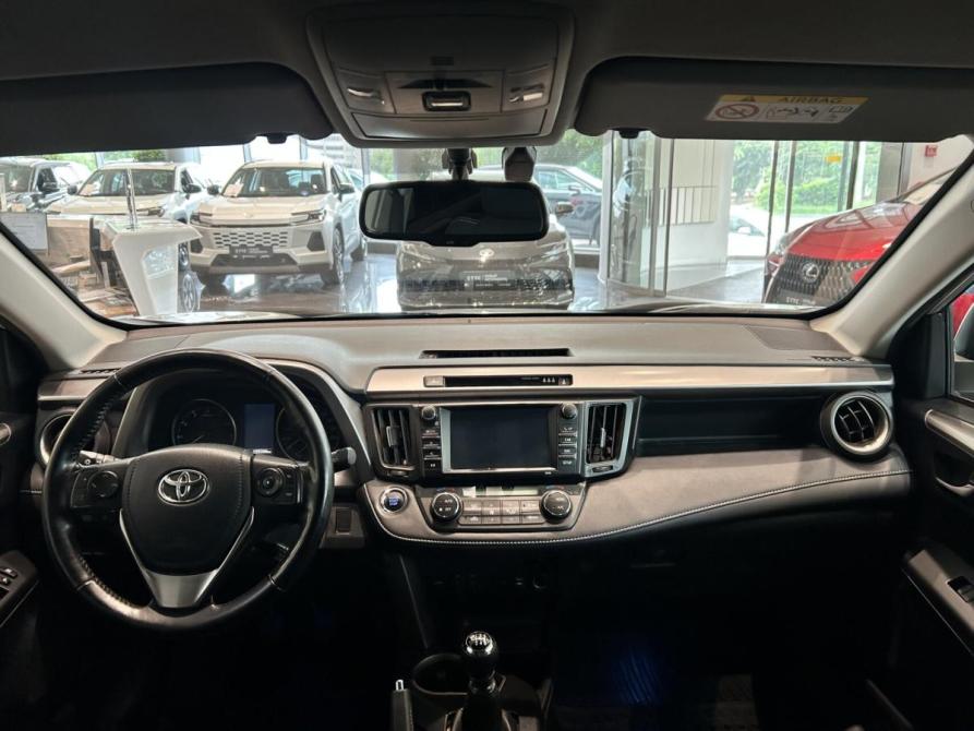Toyota RAV4 IV (XA40) Рестайлинг Казань  - изображение 17