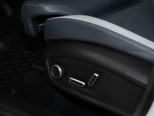Geely Atlas II с пробегом 2024 года, цена 2 894 000 рублей, 35037 км, внедорожник, Автокод Объявления