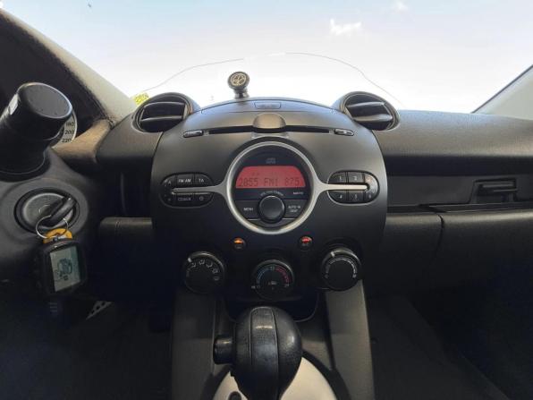 Mazda 2 II (DE) с пробегом 2008 года, цена 620 000 рублей, 188997 км, хэтчбек, Автокод Объявления