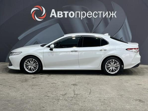 Toyota Camry VIII (XV70) с пробегом 2020 года, цена 2 945 000 рублей, 104306 км, седан, Автокод Объявления