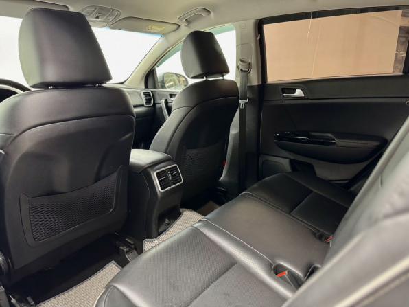 Kia Sportage IV Рестайлинг с пробегом 2021 года, цена 2 700 000 рублей, 89754 км, внедорожник, Автокод Объявления