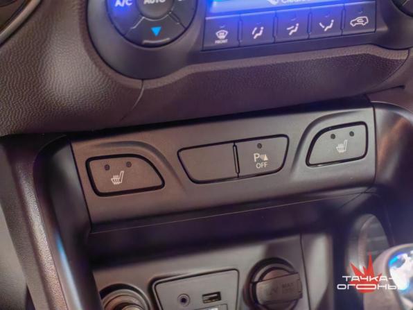 Hyundai ix35 I Рестайлинг с пробегом 2014 года, цена 1 558 000 рублей, 51000 км, внедорожник, Автокод Объявления