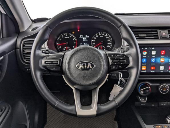 Kia Rio IV Рестайлинг с пробегом 2021 года, цена 1 755 000 рублей, 36766 км, хэтчбек, Автокод Объявления