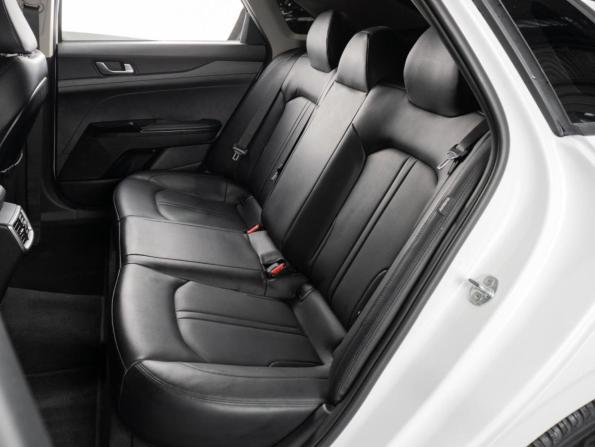 Kia K5 III с пробегом 2021 года, цена 2 600 000 рублей, 69885 км, седан, Автокод Объявления