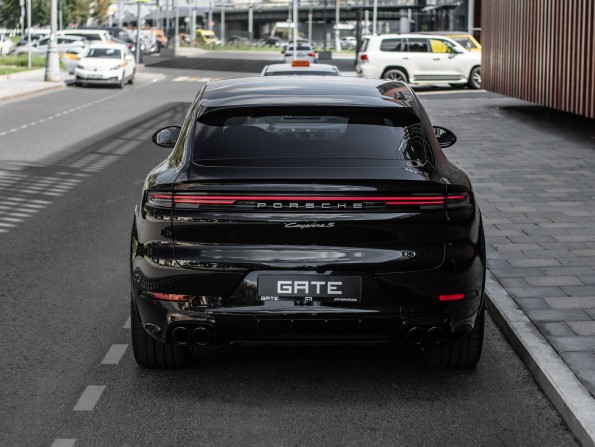 Новый Porsche Cayenne III Рестайлинг 2024 года, цена 26 900 000 рублей, внедорожник, Автокод Объявления