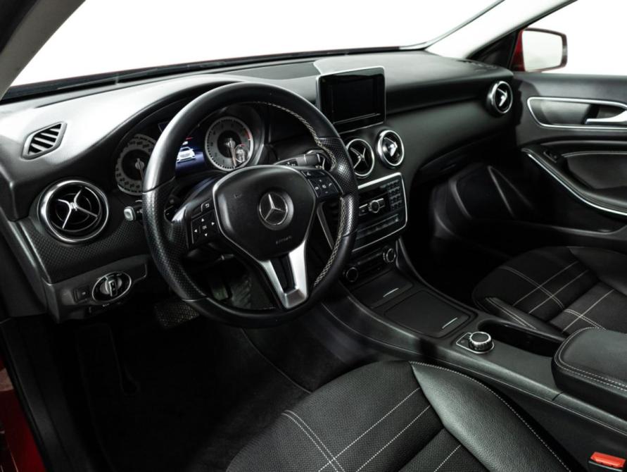 Mercedes-Benz A-Класс III (W176) Санкт-Петербург  - изображение 11