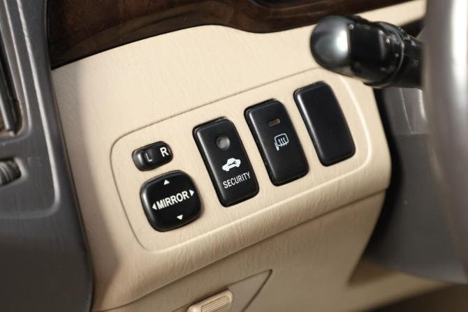 Toyota Highlander I (XU20) с пробегом 2002 года, цена 899 000 рублей, 242946 км, внедорожник, Автокод Объявления
