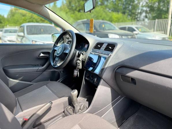 Volkswagen Polo V с пробегом 2012 года, цена 550 000 рублей, 206820 км, седан, Автокод Объявления