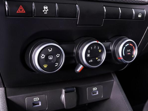 Lada (ВАЗ) Vesta I Рестайлинг (NG) с пробегом 2026 года, цена 1 570 000 рублей, 50 км, седан, Автокод Объявления