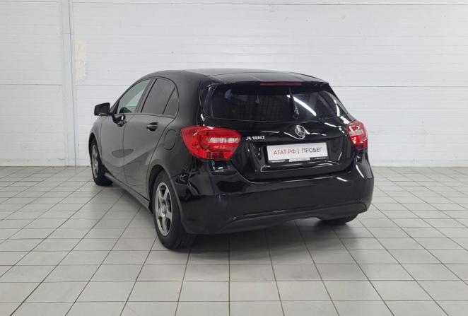 Mercedes-Benz A-Класс III (W176) с пробегом 2013 года, цена 1 000 000 рублей, 296589 км, хэтчбек, Автокод Объявления