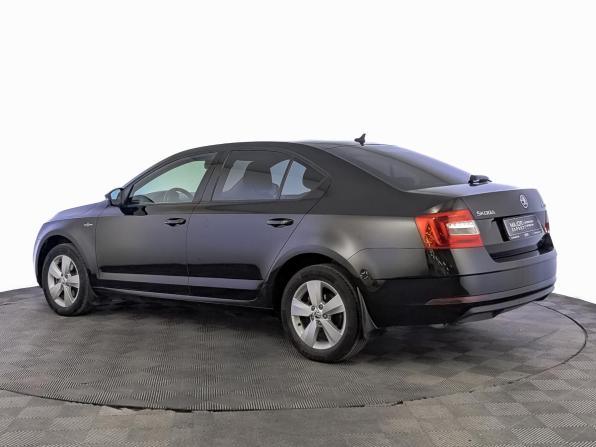 Skoda Octavia III (A7) Рестайлинг с пробегом 2019 года, цена 1 880 000 рублей, 101838 км, лифтбек, Автокод Объявления