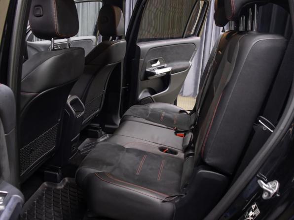 Mercedes-Benz GLB I (X247) с пробегом 2021 года, цена 4 449 000 рублей, 85700 км, внедорожник, Автокод Объявления