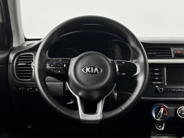 Kia Rio IV с пробегом 2018 года, цена 1 398 900 рублей, 127555 км, седан, Автокод Объявления