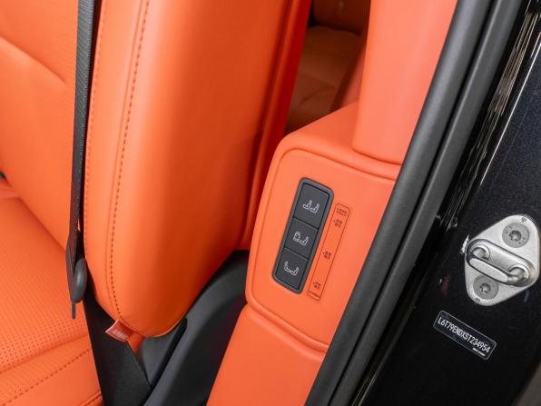 Lynk &amp; Co 900 с пробегом 2025 года, цена 8 100 000 рублей, 123 км, внедорожник, Автокод Объявления