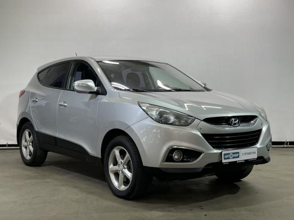 Hyundai ix35 I с пробегом 2012 года, цена 899 000 рублей, 276019 км, внедорожник, Автокод Объявления