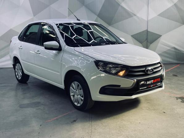 Lada (ВАЗ) Granta I Рестайлинг с пробегом 2023 года, цена 800 000 рублей, 35120 км, седан, Автокод Объявления