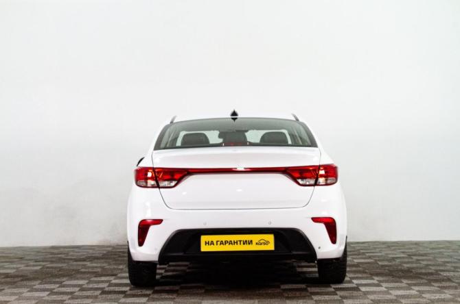 Kia Rio IV с пробегом 2017 года, цена 1 099 000 рублей, 227000 км, седан, Автокод Объявления