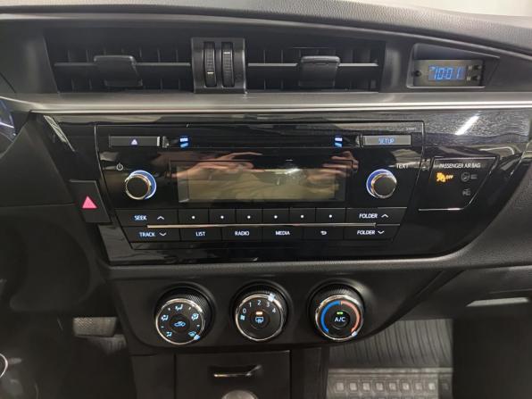 Toyota Corolla XI (E160 E170 E180) с пробегом 2015 года, цена 1 370 000 рублей, 79711 км, седан, Автокод Объявления