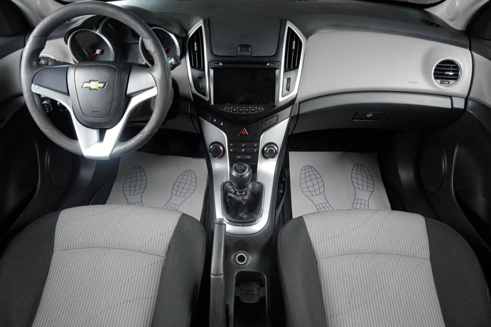 Chevrolet Cruze I Рестайлинг Тюмень  - изображение 13