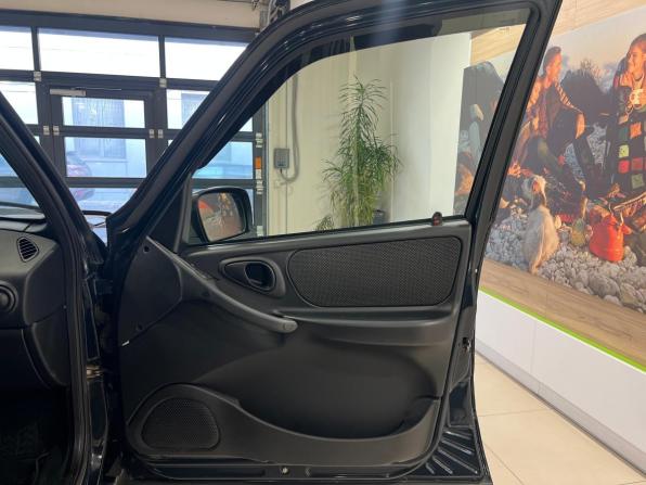 Lada (ВАЗ) Niva с пробегом 2023 года, цена 1 146 000 рублей, 48647 км, внедорожник, Автокод Объявления