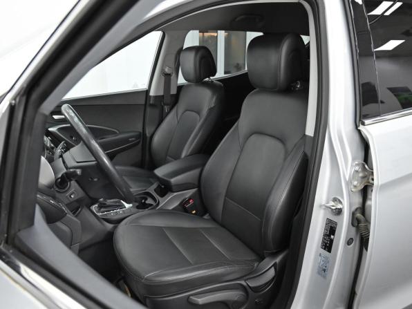 Hyundai Santa Fe III Рестайлинг с пробегом 2017 года, цена 1 999 000 рублей, 251000 км, внедорожник, Автокод Объявления