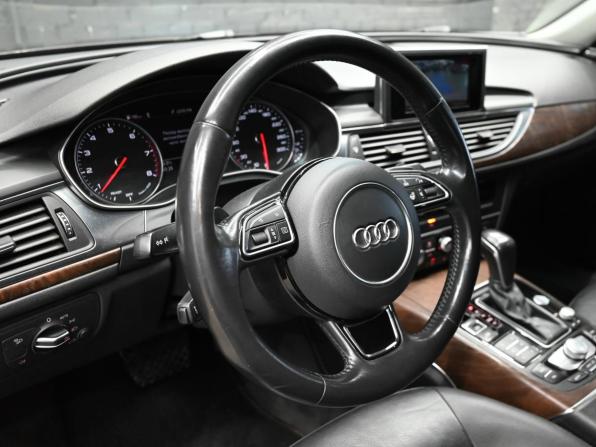 Audi A6 IV (C7) Рестайлинг с пробегом 2016 года, цена 2 180 000 рублей, 171855 км, седан, Автокод Объявления