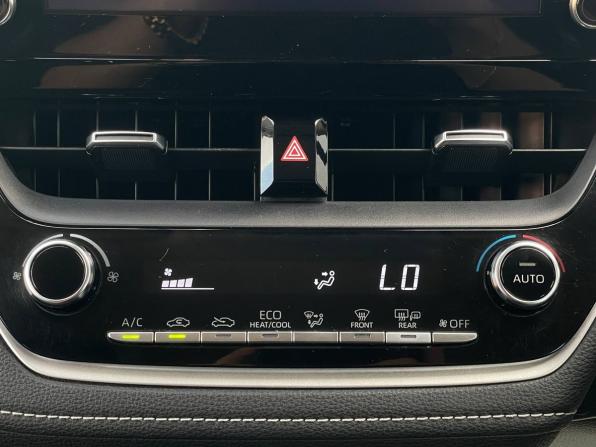 Toyota Corolla XII (E210) с пробегом 2019 года, цена 1 630 000 рублей, 93350 км, универсал, Автокод Объявления