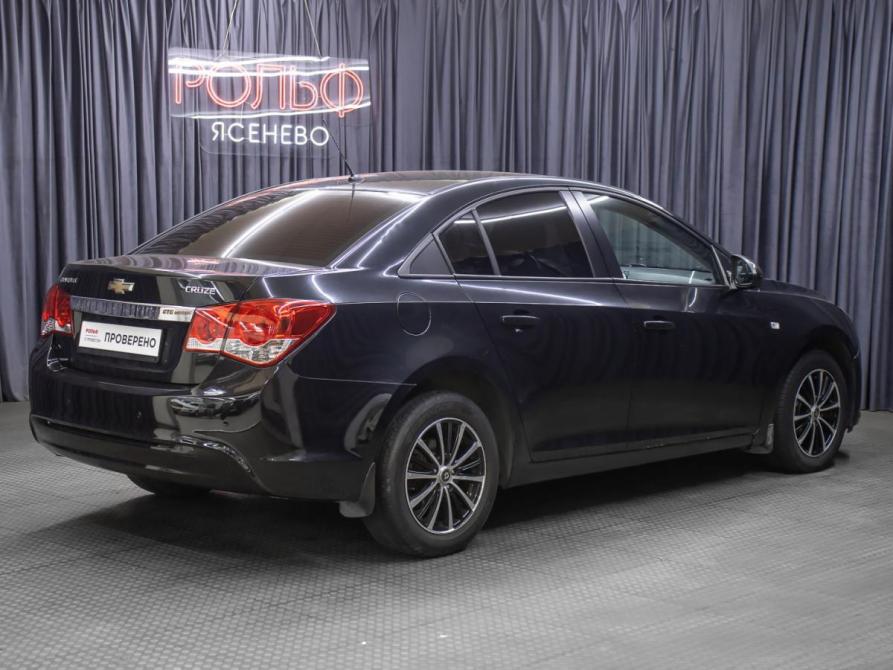 Chevrolet Cruze I Рестайлинг Москва  - изображение 5